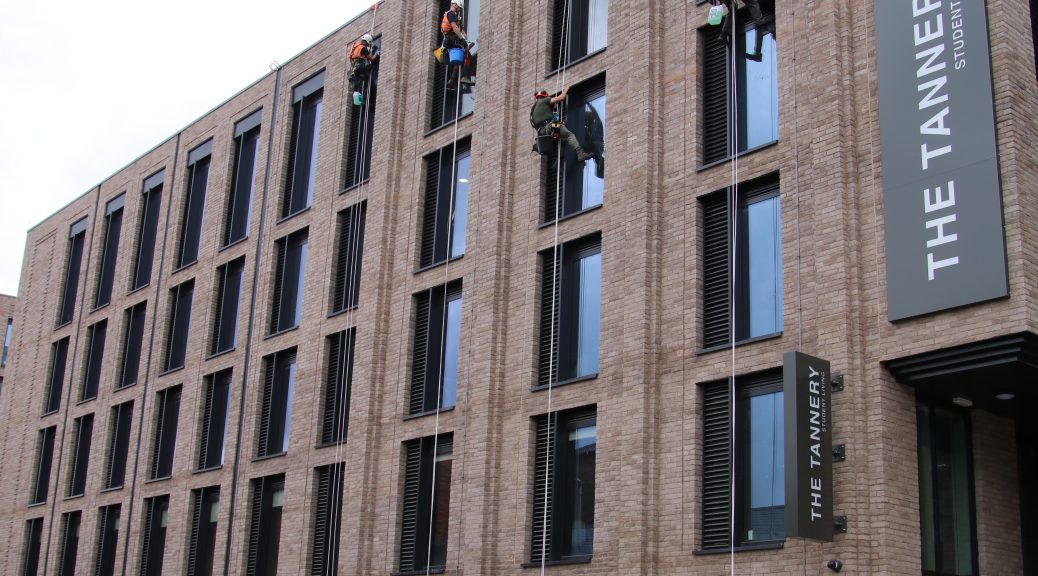 Builders Clean | NORTH WEST ROPE ACCESS